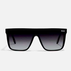 NWOT Quays “Nightfall” Polarized Medium Sheild